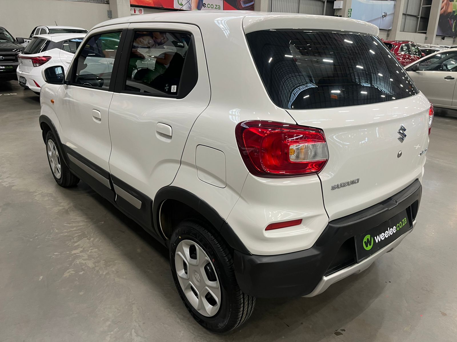 SUZUKI S-PRESSO S-PRESSO 1.0 S-EDITION AMT